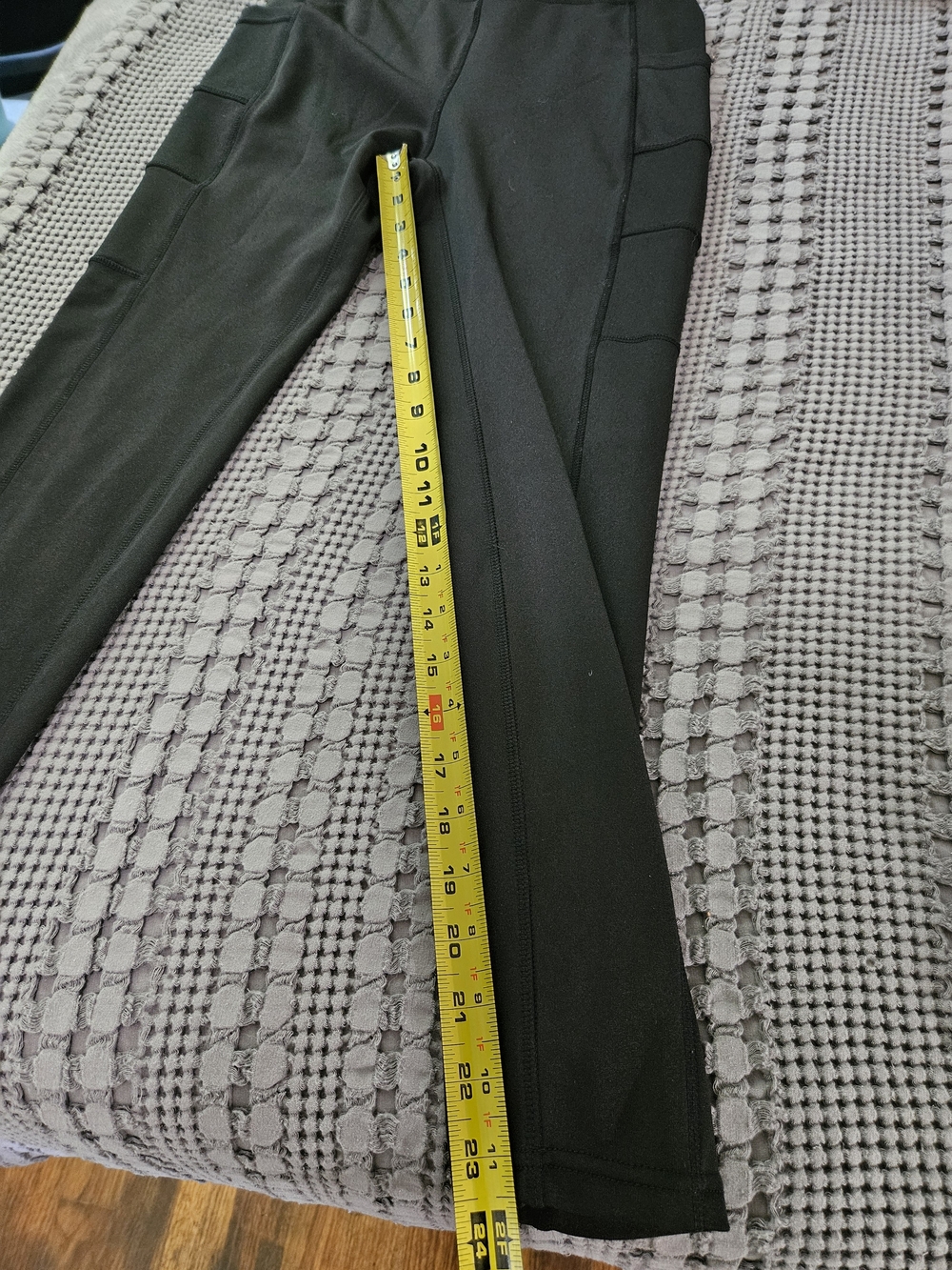 POP Fit Black Women's Leggings - Picture 7 of 8